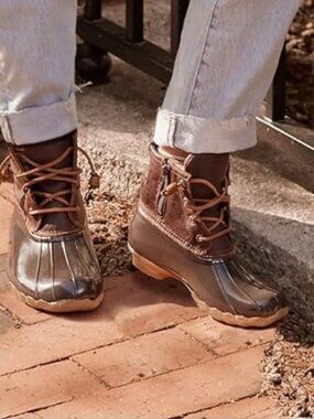 New Sperry Saltwater Tan/Navy Waterproof Leather/Rawhide Women's Boots Size 7